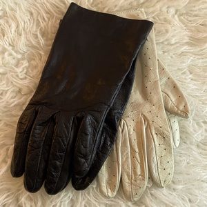 2 pairs of Holt Renfrew Italian leather gloves, creams and black.